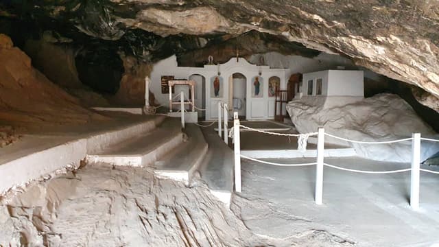 Photo 1 by cephas E. (10/22/24)