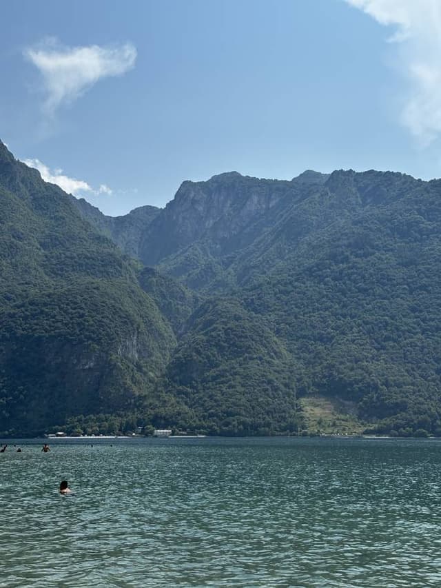 Photo 1 by Henrik G. (8/13/24)