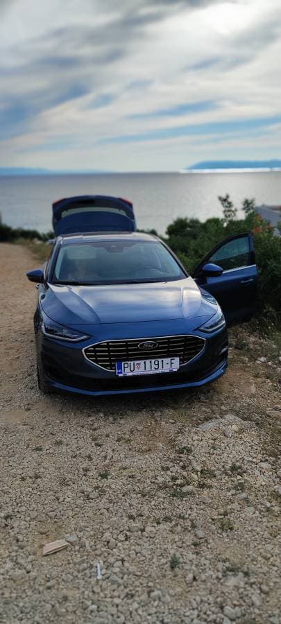 Photo by Stanislav H. (8/8/23)