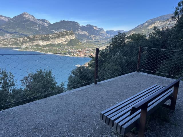 Photo 2 by Ramunas I. (10/20/25)