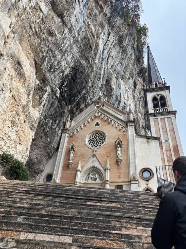 Photo 4 by Krzysztof P. (11/6/25)