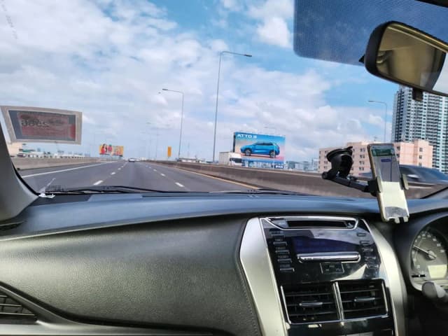 Photo by Lam K. (11/18/22)