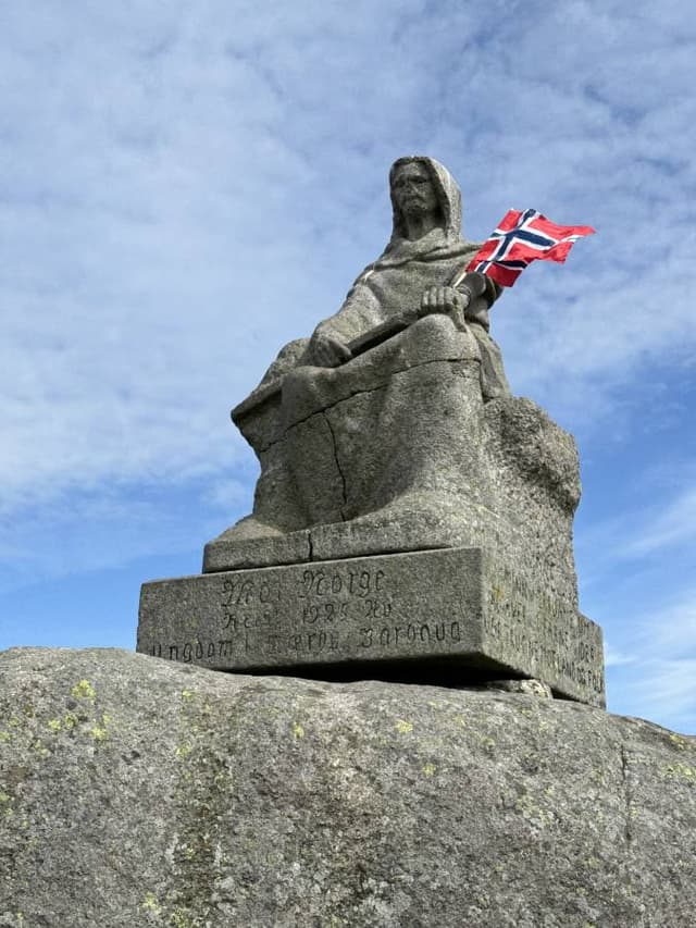 Photo by Odd Magnar T. (6/15/25)