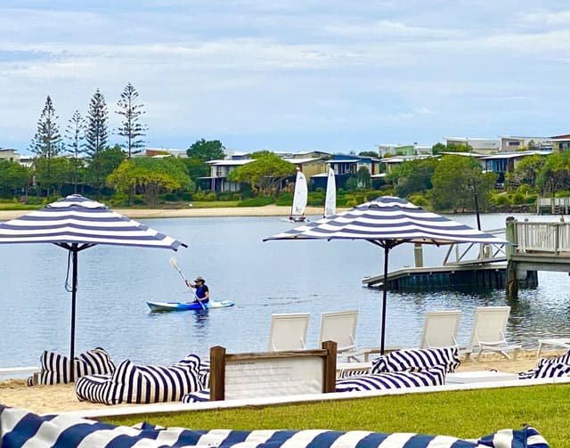 Photo 2 by Vicki G. (12/2/22)