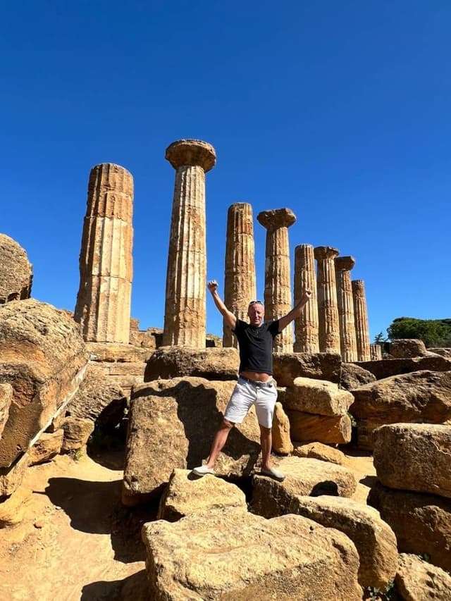 Photo by Roman L. (10/17/24)