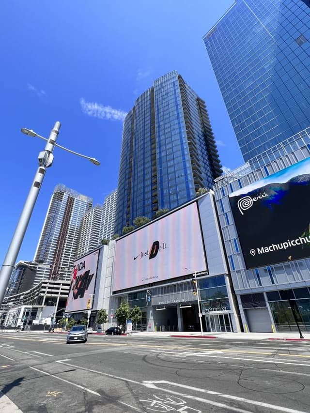 Photo 3 by Yichao Z. (7/17/23)