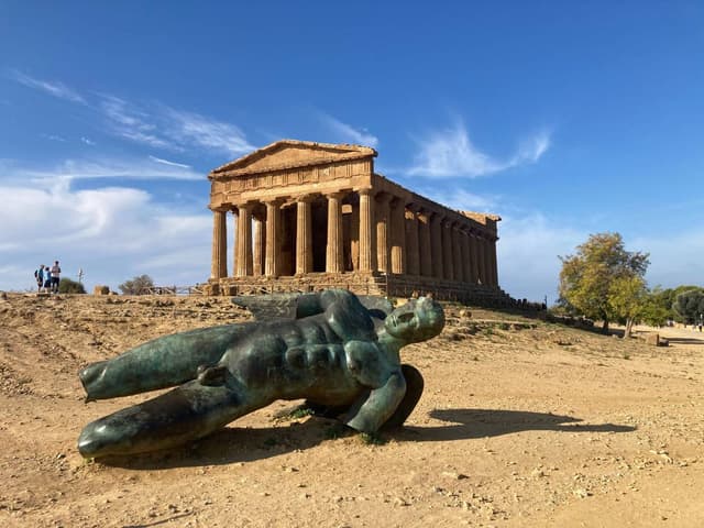 Photo 3 by Maria S. (10/21/25)