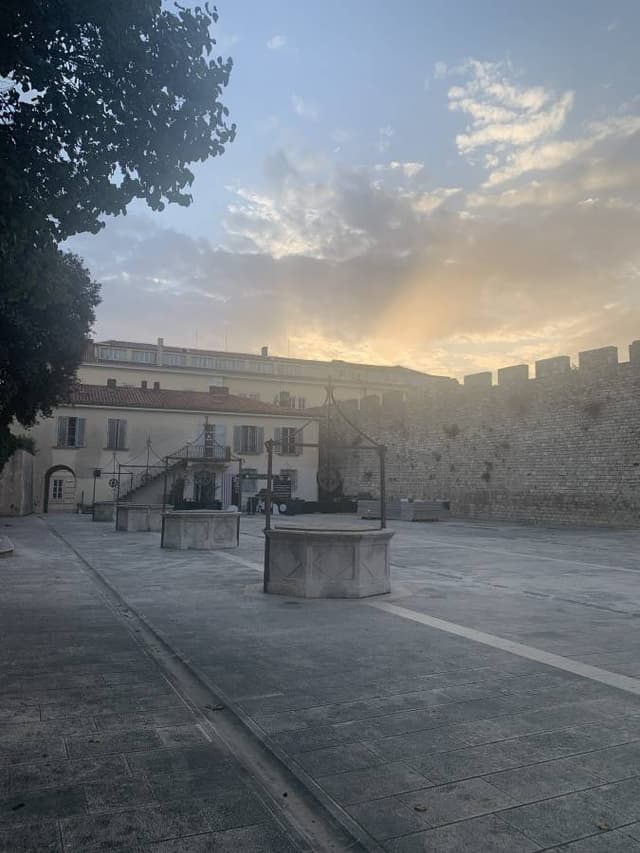 Photo 4 by Germaine R. (10/19/24)