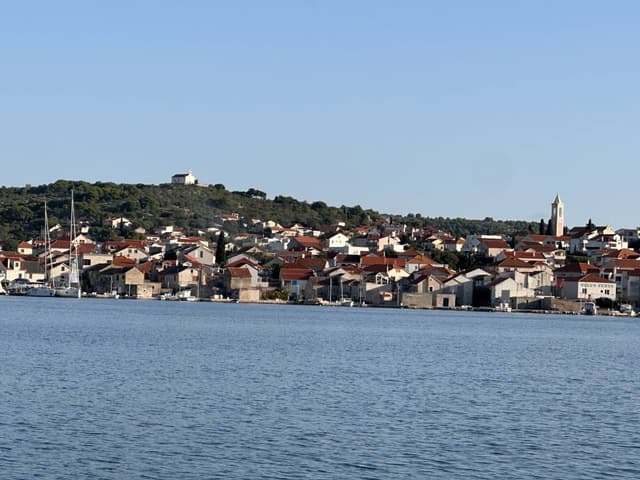 Photo by Tom V. (9/29/24)