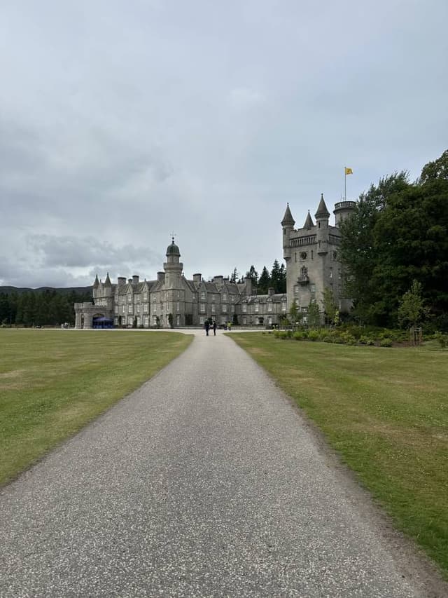 Photo 5 by Silje M. (7/11/25)