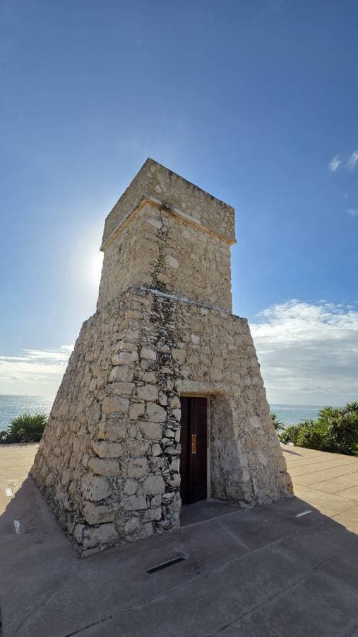 Photo 8 by Aleksander W. (1/26/26)