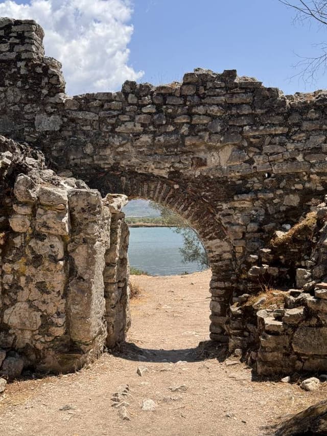 Photo 4 by Roberto G. (6/25/25)