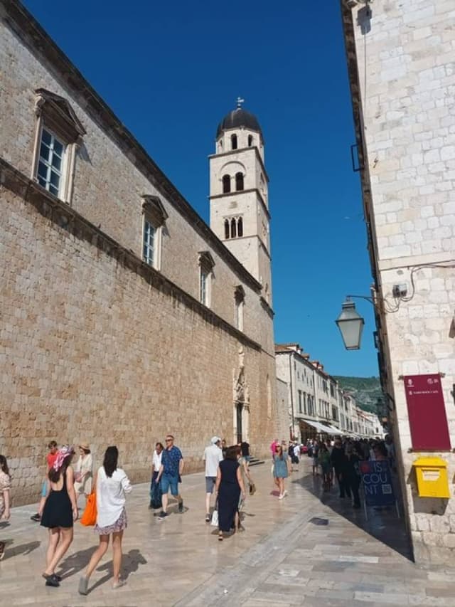 Photo 1 by Janet D. (7/9/23)