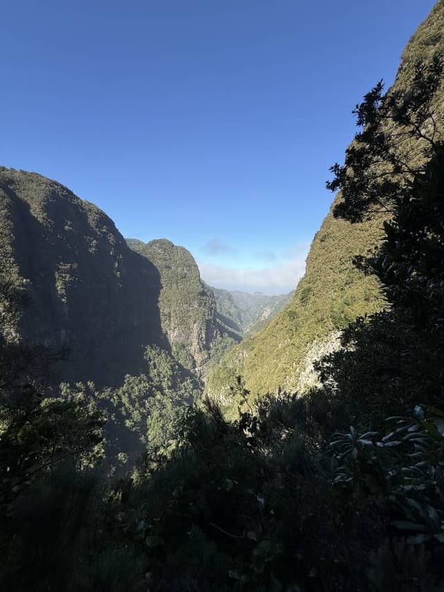 Photo 1 by Gabriel Codrin C. about hiring a Seat Arona in Madeira (26/02/26)