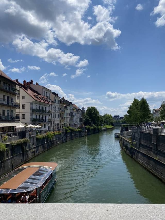 Photo 1 by Candice Y. (6/17/23)