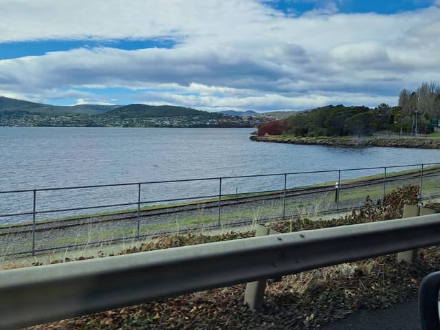 Photo by Ali E. about renting a MG 3 in Launceston (9/12/23)