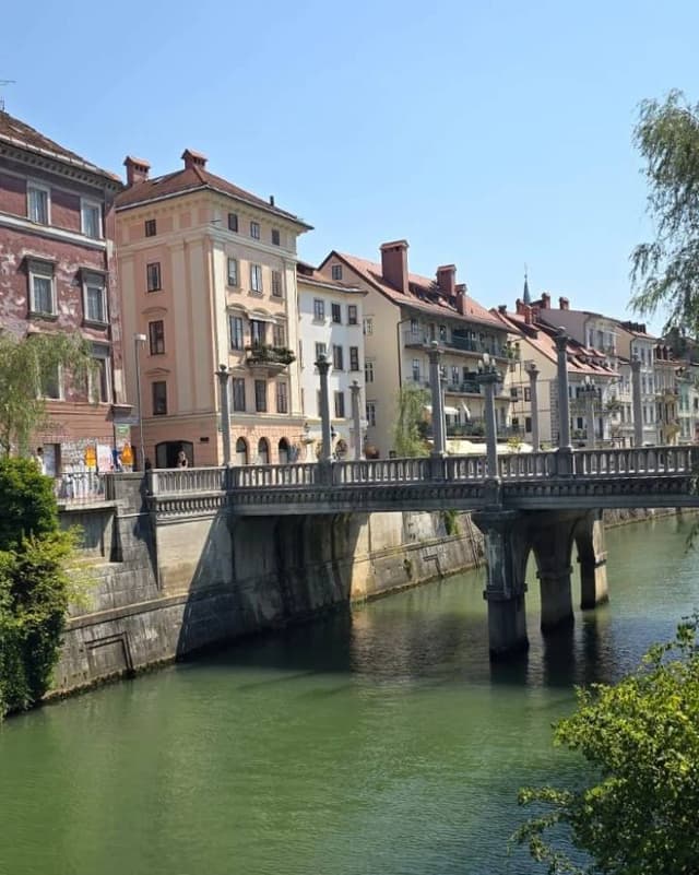 Photo 2 by Kerry B. about renting a Toyota Corolla STW in Zagreb (9/5/24)