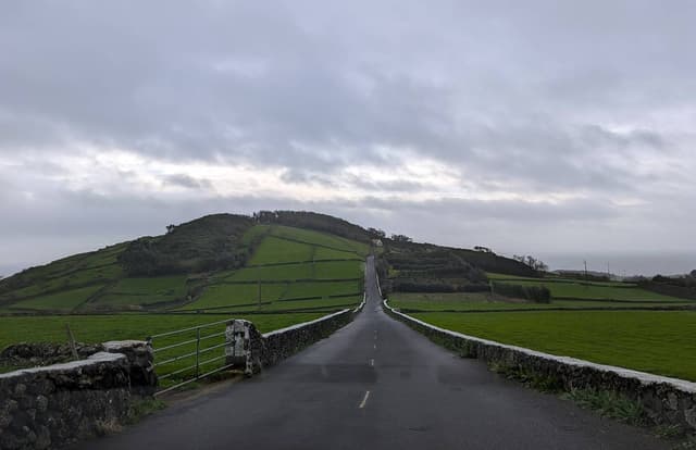 Photo 4 by Reimund G. about renting a Citroen C3 in the Azores Islands (1/27/25)