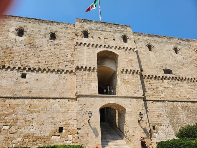 Photo by Gary T. (8/27/23)