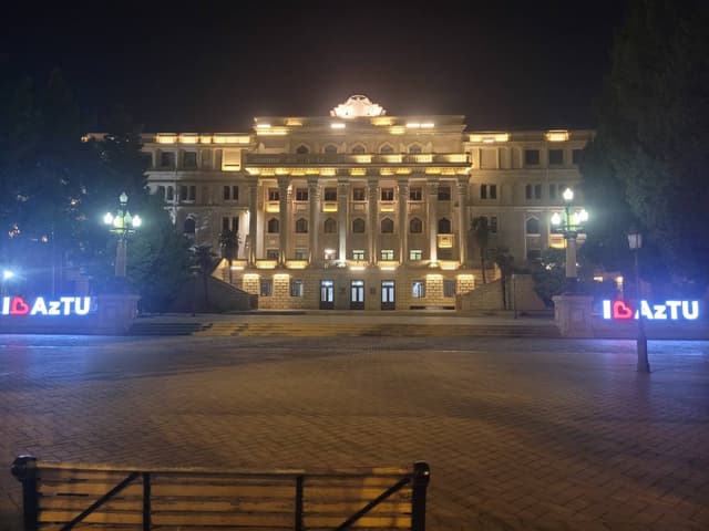 Photo 2 by Aleksandr Z. (11/5/24)