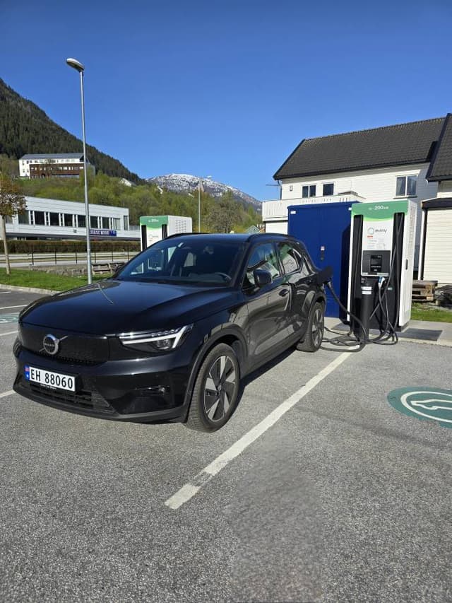 Photo 1 by TUI S. (5/9/24)