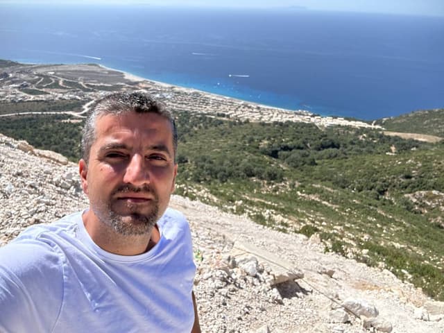 Foto 1 av Lavdim G. (24-09-16)