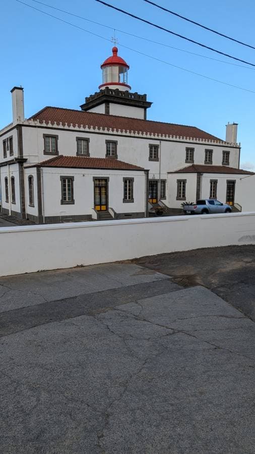 Photo 2 by Fernando B. (10/17/24)