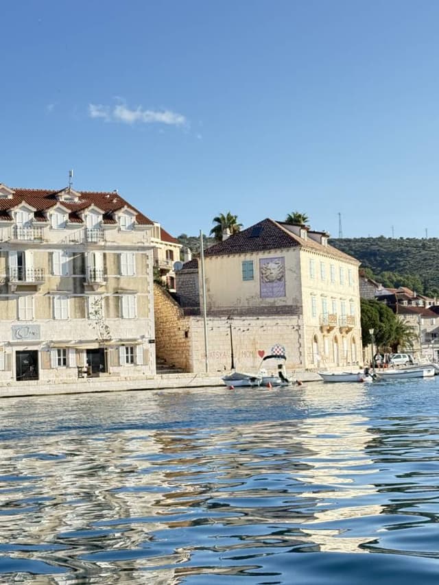 Photo 1 by Rogerio G. about hiring a Kia Rio at Zagreb Airport (13/10/24)