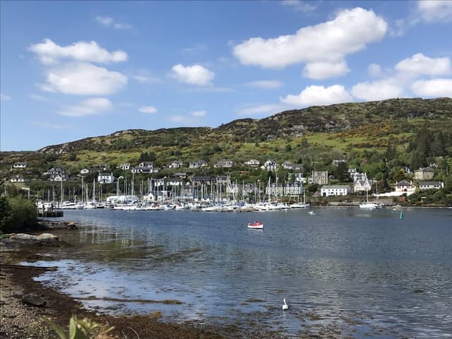 Photo by Ian W. about hiring a Mercedes-Benz C-Class in Glasgow (16/05/25)