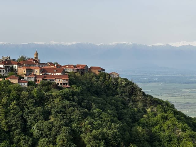 Photo 1 by Ozkan Y. (5/4/25)