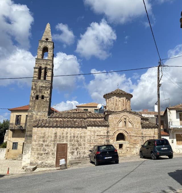 Photo by Irene V. (10/21/25)