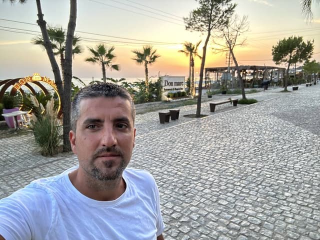 Foto 2 av Lavdim G. (24-09-16)