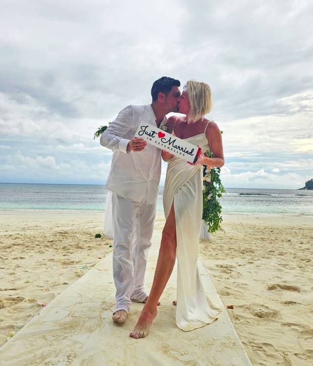 Photo 3 by Manuela M. about renting a Kia Picanto in the Seychelles (2/15/24)