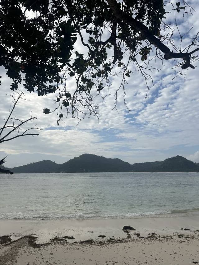 Photo 1 by Lee-Anne H. about renting a Suzuki Ertiga in the Seychelles (1/8/25)