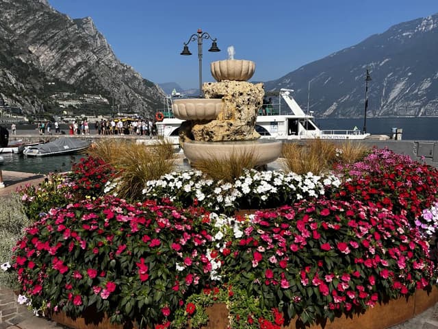 Photo 3 by Mariusz D. about hiring a Citroen C3 in Milan (26/08/23)