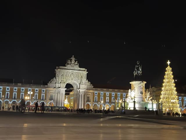 Photo 3 by Eileen B. (12/7/25)