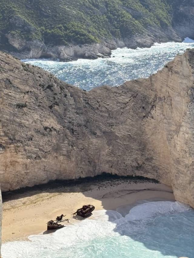 Photo 2 by Marius H. (10/12/25)