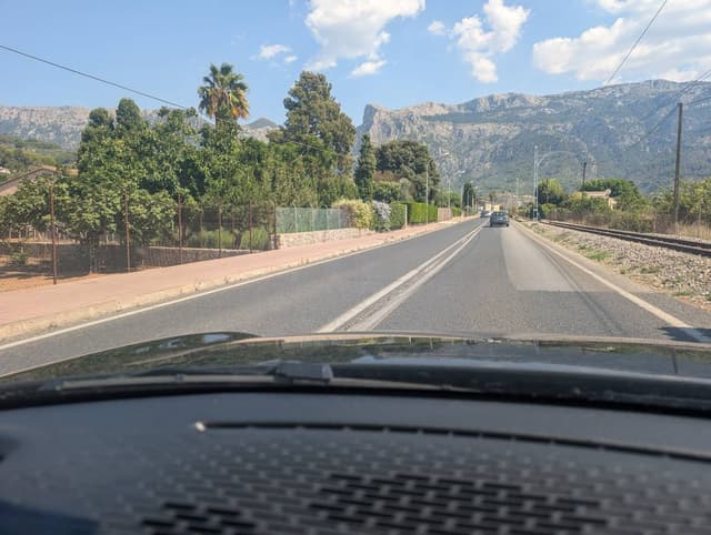 Photo 3 by Robert S. about hiring a Toyota Aygo in Majorca (18/08/25)