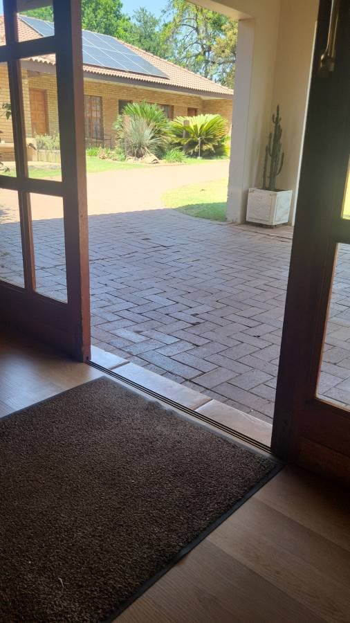 Photo by Everjoyce M. (10/13/24)