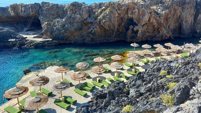 Photo 2 by LIYEN A. (10/30/24)