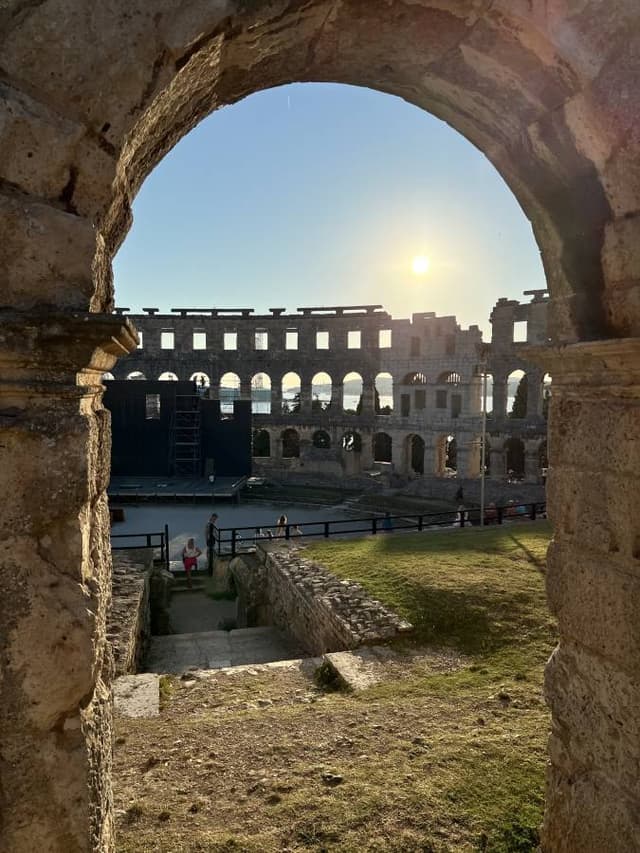 Photo 2 by James B. about hiring a Peugeot 308 at Pula Airport (08/07/24)