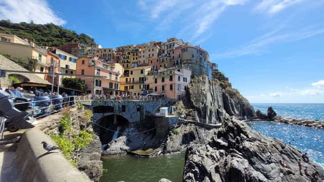 Photo 5 by Raymond C. about hiring a Volkswagen Polo at Florence Airport (11/09/24)