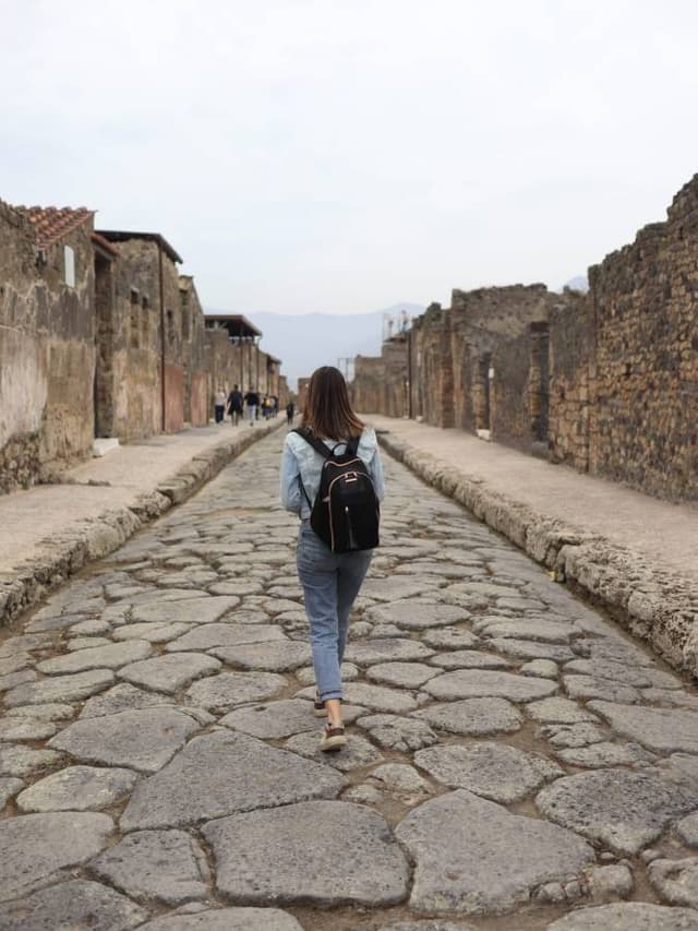 Photo 4 by Duwayne K. about hiring a Ford Kuga at Naples Airport (17/04/24)