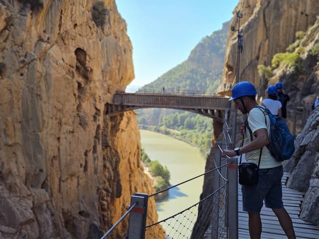 Photo 3 by Hwan Sang J. (9/22/25)