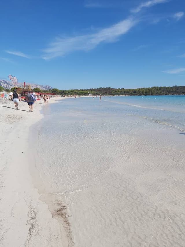 Foto 3 di roberta B. (13/10/25)