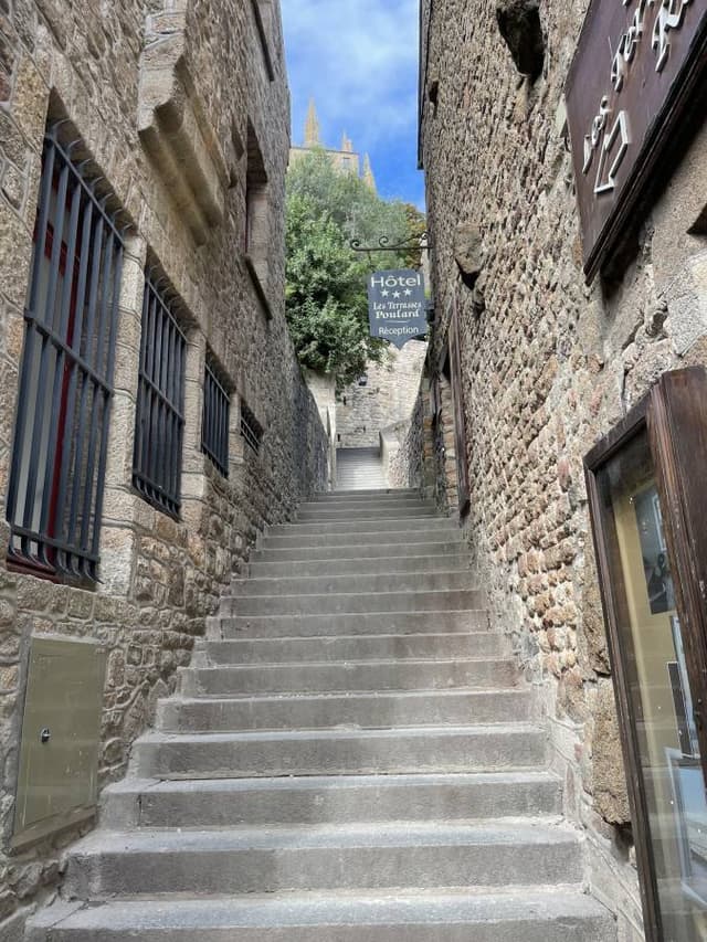 Photo 6 by Bryan R. (9/28/25)