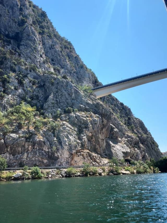 Photo 1 by Thorhallur H. about renting a Opel Vivaro in Croatia (8/6/24)