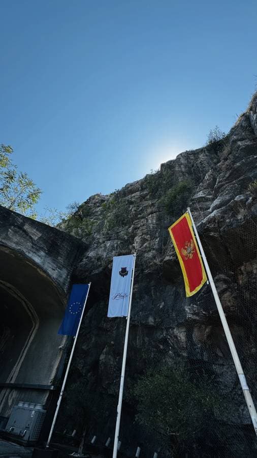 Photo 4 by Karol Jaimon J. about renting a Hyundai i20 at Podgorica Airport (7/21/25)