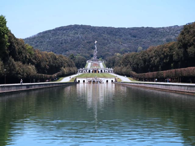 Photo 6 by Duwayne K. about hiring a Ford Kuga at Naples Airport (17/04/24)