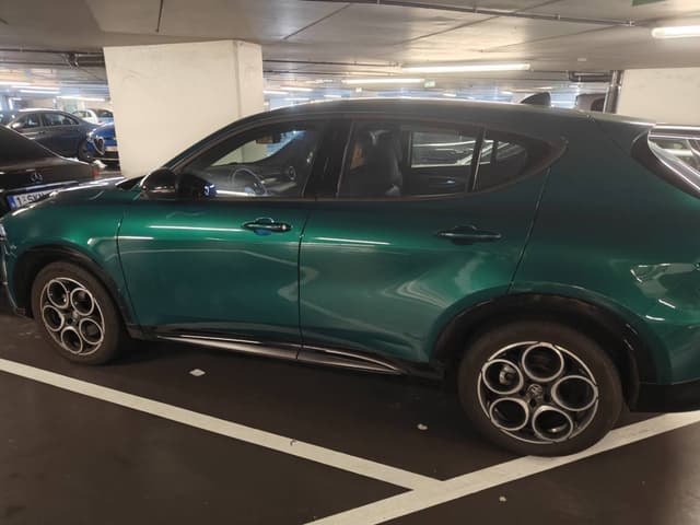 Photo by Nikos E. (10/28/24)